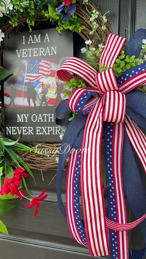 Military Veterans Wreath, Patriotic Wreath, Memorial Day Wreath, Veterans Day Wreath, Military Wreath Veterans Wreath, Military Wreath, Patriotic Flowers, Memorial Day Wreaths, Military Veterans, Patriotic Holidays, Patriotic Wreath, Entertainment Room, American Pride