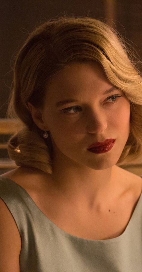 Bond Girls Galore - IMDb Madeleine Swann, Lea Seydoux Style, French Girl Hair, New James Bond, James Bond Girls, Lea Seydoux, James Bond Movies, Bond Girls, French Beauty