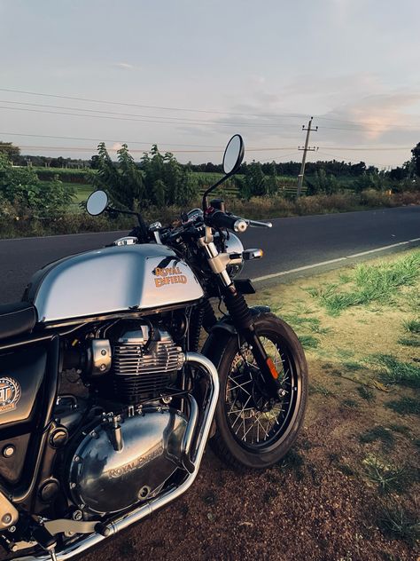 Continental gt 650 Continental Gt 650 Aesthetic, Continental Gt 650 Chrome, Continental Gt 650 Modified Wallpaper, Gt Continental, Happy Dussehra Wallpapers, Continental Gt 650, Motorbike Illustration, Royal Enfield Wallpapers, Gt 650