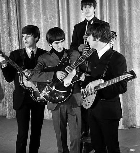 Home / Twitter Beatles Ed Sullivan, Beatles Baby, Beatles Quotes, Richard Starkey, Ed Sullivan Show, Ed Sullivan, Best Guitar Players, Beatles Photos, The Ed Sullivan Show