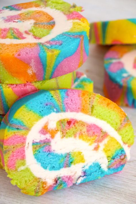 Cake Roll With Box Cake, Cake Mix Rolls, Pinwheel Cake, Tie Dye Cake, Jelly Roll Cake, Swiss Roll Cake, Cake Roll Recipes, Colorful Desserts, Log Cake