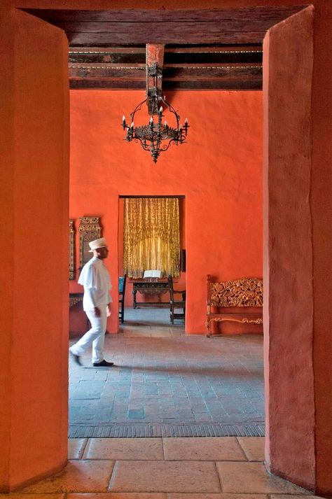 Colonial Home Interior, Spanish Colonial Architecture, Sofitel Hotel, Interactive Museum, Diy Wall Painting, Casas Coloniales, Hacienda Style, Colonial Architecture, The Lobby