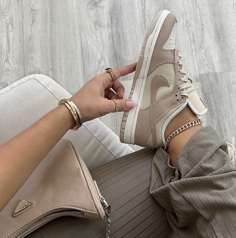 Tan Nike Shoes Outfit Women, Boho Nike Shoes, Nike Dunks Cream, Nike Dunks Neutral, Tan Nike Dunks, Neutral Color Sneakers, Neutral Nike Shoes, Nike Beige Sneakers, Flowers Anime