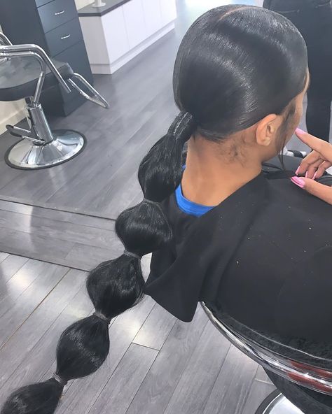 Tommoi Tugman on Instagram: “Perfection 😻” Balage Hair, Long Ponytail Hairstyles, Formal Hairstyles For Long Hair, Weave Ponytail Hairstyles, Sleek Ponytail Hairstyles, Weave Ponytail, Bubble Ponytail, Birthday Hairstyles, Hair Laid