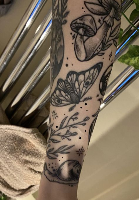 @ zeehell on insta & tiktok goblincore / cottagecore patchwork sleeve Cute Patchwork Sleeve Tattoo, Cluttered Tattoo Sleeve, Patchwork Sleeve With Filler, Aesthetic Patchwork Sleeve, Cottagecore Arm Tattoo, Patchwork Cottagecore Tattoo, Earthy Tattoos Forearm, Nature Themed Sleeve Tattoo Patchwork, Tattoo Inspo Patchwork