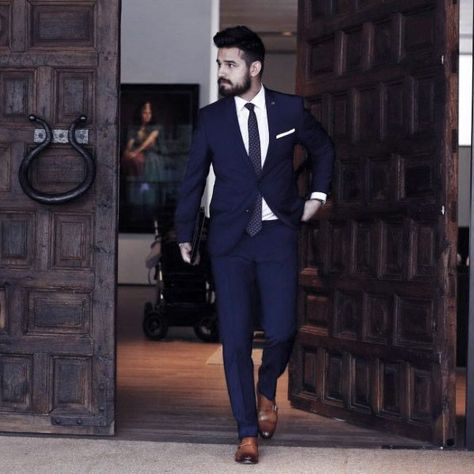 Business Professional Navy Blue Suit Brown Shoes Styles For Men Blue Suit Brown Shoes, Farewell Dress, Man In A Suit, Blue Suits, Blue Suit Men, Fashionable Men, Dapper Dudes, Suits Men, Designer Suits For Men