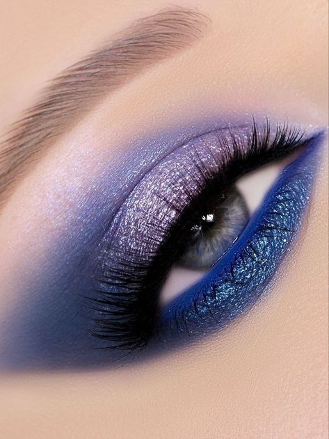 Fashion & Beauty Blue And Purple Eyeshadow Looks, Make Up Inspo Aesthetic, Blue And Purple Eyeshadow, Egyptian Eye Makeup, Purple Eyeshadow Looks, Plum Eyeshadow, Makeup 2023, Glam Eye Makeup, Purple Eye Makeup