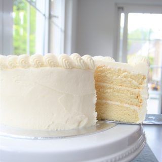 3 Layer White Cake, 3 Layer 9 Inch Vanilla Cake Recipe, 3 Layer White Cake Recipe, 3 Layer 8 Inch Cake, White Cake Recipe From Scratch, White Cake From Scratch, Fluffy White Cake, 9 Inch Cake, Cake Recipe From Scratch