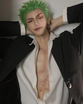 Zoro Smiling, Cosplay Zoro, Cosplay Luffy, Roronoa Zoro Cosplay, Zoro Cosplay, Luffy Cosplay, رورونوا زورو, 19 Days Characters, Zoro Roronoa