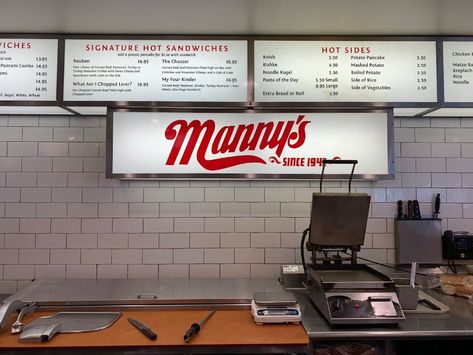 Chicago's Manny's Deli Giving Away 1,000 Free Sandwiches For Customers Wearing a Mask | UrbanMatter Sandwich Shop Decor, Sandwich Shop Design, Vintage Sandwich Shop, Retro Sandwich Shop, Sandwich Shop, Deli Aesthetic, Deli Signage, Nyc Deli Sandwiches, Diner Branding