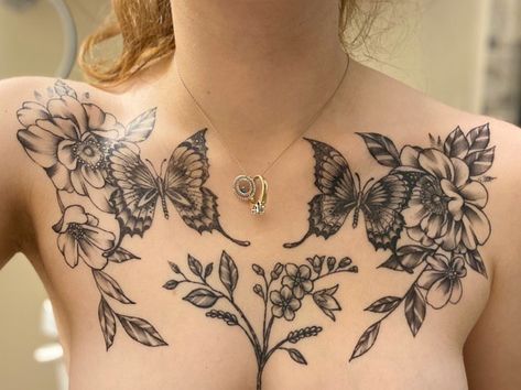 Simple Floral Hand Tattoo, Folding Tattoo Knee, Around Knee Cap Tattoos Women, Male Sternum Tattoo, Double Hip Tattoo, Flower Child Tattoo, Under Bust Tattoo, Goblincore Tattoo, Dainty Tattoo Designs