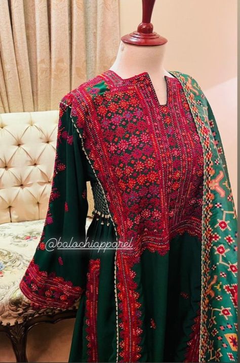 Balochi Dress Design New, Balochi Embroidery, Designer Dresses Elegant, Churidar Neck, Jamun Recipe, Asian Clothes, Afghani Clothes, Salwar Pants, Army Logo