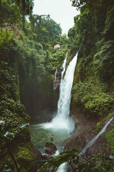 The 10 Most Beautiful Waterfalls You Have To Visit In Bali Bali Waterfalls, Bali Itinerary, Voyage Bali, Bali Travel Guide, Secret Places, Beautiful Waterfalls, Bali Travel, Ubud, Travel Aesthetic