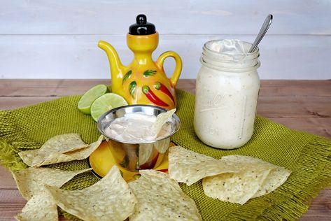 All the Mexican Restaurants around here serve a white dipping sauce when they bring out the chips and salsa. From what I hear this isn't common practice every where. So, if you haven't tried this y... White Dipping Sauce, Mexican White Sauce, Restaurant White, Fruit Dips, Mexican Sauce, White Sauce Recipes, Mexican Appetizers, Dip Sauce, Dipping Sauces Recipes