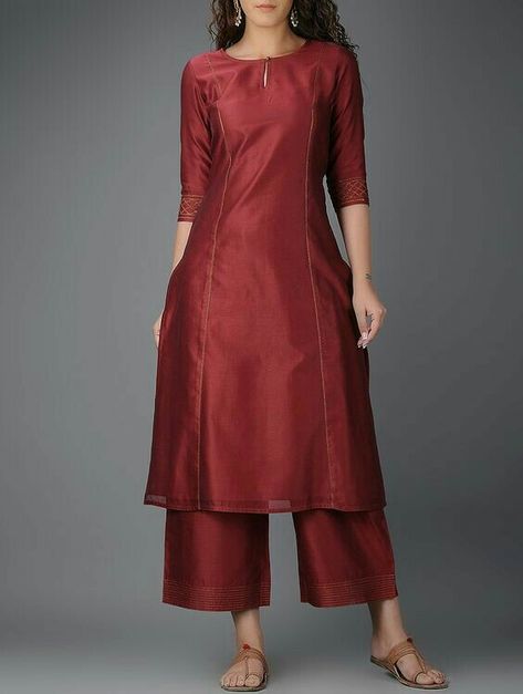 ♡ Silk Kurti Designs, Simple Kurta Designs, Designer Kurti Patterns, Simple Kurti Designs, Salwar Designs, Long Kurti Designs, Kurti Set, Kurta Neck Design, Salwar Kamiz