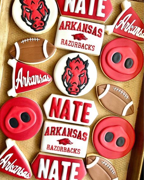 Arkansas Graduation Party, Razorback Party Decorations, Arkansas Razorback Cookies, Razorback Cookies, Razorback Graduation Party, Razorback Birthday Party, Razorback Cookies Decorated, Arkansas Razorbacks Birthday Party, University Of Arkansas Graduation Party