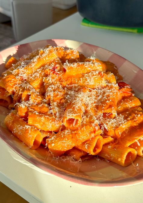 Spicy Calabrian Chili Rigatoni Springtime Meals, Wishbone Kitchen, Italian Vinaigrette, Chili Pasta, Italian Meals, Calabrian Chili, Chicken Chili Recipe, Chicken Parm, Pasta Pasta