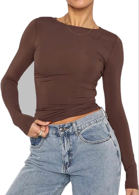 Tight Fitted Shirt, Girl Essentials, High School Fashion, Minimalist Outfits, Round Neck Crop Top, Stretchy Crop Tops, Joggers Outfit, Layered Fashion, Crop Top Tees