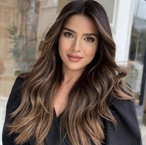 Balayage Color Miel, Long Hair Highlights, Hair Dye Ideas, Blonde Balayage Highlights, Make Up Inspiration, Brunette Balayage Hair, Brown Hair Balayage, Peinados Fáciles Para Cabello Corto, Hair Color For Women