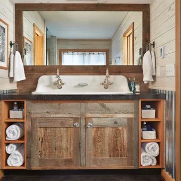 48" Vanity Trough Sink - Photos & Ideas | Houzz Small Rustic Bathrooms, Rustic Bathroom Sinks, Rustic Bathroom Cabinet, Reclaimed Wood Bathroom Vanity, Small Bathroom Shelves, Barn Bathroom, Top Bathroom Design, Bathroom Vanity Decor, Bathroom Vanity Designs