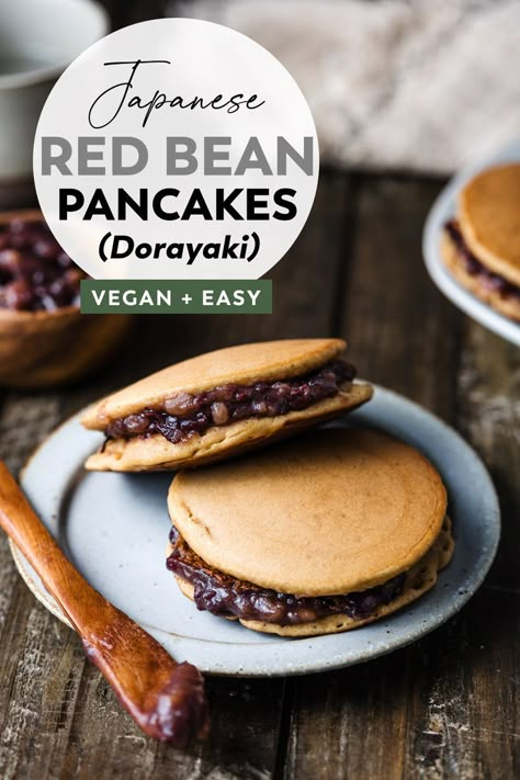 Vegan Dorayaki (Japanese Pancake with Azuki Bean Paste + Black Sesame Filling) Japanese Vegan Breakfast, Vegan Japanese Pancakes, Azuki Bean Recipes Desserts, Japan Vegan Food, Vegan Japanese Dessert, Japanese Food Vegan, Adzuki Bean Recipes, Azuki Bean Recipes, Japanese Dessert Aesthetic