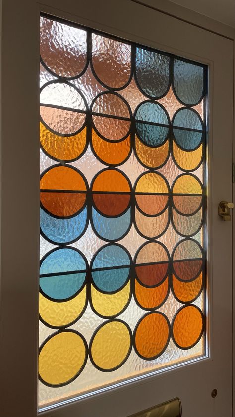 Mid Century Modern Stained Glass Design for 1950's Home — LUNA GLASSWORKS Mid Century Stained Glass Window, Mid Mod Living Room, Victorian Front Door, Pink Victorian, 1950s House, Modern Stained Glass, Welcome To My House, Tiffany Glass, Stained Glass Crafts