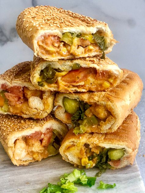 Chicken Sub Sandwich Recipes, Chicken Sub Sandwich, Chicken Sandwich Ideas, Sub Sandwich Ideas, Chicken Sandwich Filling, Bbq Chicken Sandwich Recipes, Simple Grilled Chicken, Hoagie Sandwiches, Freezer Sandwiches