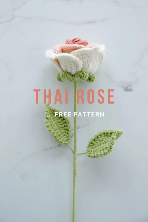 Thai Rose Crochet, Rose Crochet Pattern, Bouquet Crochet, Crochet Rose Pattern, Rose Crochet, Sunflower Bouquet, Crochet Strawberry, Crochet Flowers Free Pattern, Crochet Bouquet