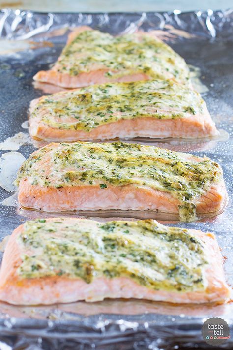 A delicious salmon dinner is less than 20 minutes away! This Amazingly Moist Salmon is just that - a moist, flavorful salmon recipe that is as easy as can be. Recipe With Mayonnaise, Moist Salmon, Crusted Tilapia, Easy Salmon Recipes, Salmon Dinner, Baked Salmon Recipes, Salmon Dishes, Fish Dinner, Breakfast Dinner