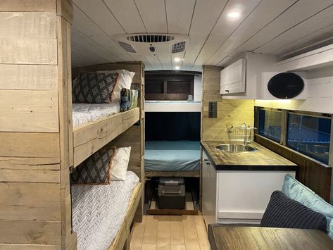 Camp Van Ideas, Camper Bed Ideas, Camper Van Bed Ideas, Van Bed Ideas, Camp Van, Hybrid Camper, Diy Camper Van, Van Project, Camper Beds