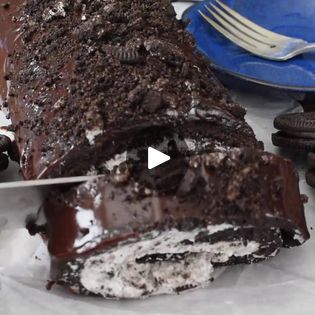 Oreo Cake Roll | NEW! A Chocolate Cake Roll filled with OREO whipped cream and ganache...is there anything BETTER THAN THIS?... | By CrazyforCrust Oreo Cake Roll, Oreo Roll Cake, Oreo Whipped Cream, Chocolate Cake Roll, Chocolate Roll Cake, Cake Roll Recipes, Log Cake, Chocolate Oreos, Oreo Cake