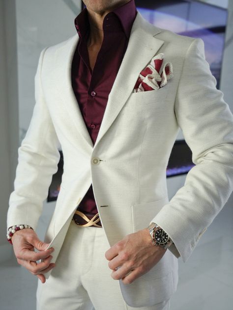 Happy Sunday! Here’s a unique Summer look for your next statement. Up close with our latest Latte Lino Look. Tag someone who needs this in their life 🥂 #sebastiancruzcouture #sundayfunday #lookoftheday White Wedding Suits For Men, Gentlemen Suit, Reception Suits, Indian Wedding Clothes For Men, White Wedding Suit, Mens Casual Suits, Blazer Outfits Men, Sherwani For Men, Instagram Message