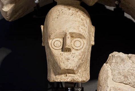 The Giants of Monte Prama have been restored and are now on permanent display at the National Archeological Museum in Cagliari Archeological Museum, Italy Magazine, Early Middle Ages, Archaeological Finds, Mystery Of History, Italian Culture, Ancient Mysteries, Mesopotamia, Luxury Collection