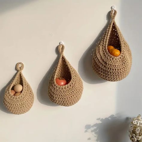 3pcs Set Fruit Hammock For Kitchen Wall Hanging Teardrop Hanging Baskets Hanging Onion Basket Bohemian Storage Fruit Wall Hooks For Kitchen Wall Home Restaurant Storage Garlic Vegetable Wall Planters - Patio, Lawn & Garden - Temu South Africa Hippie Kitchen Decor, Bohemian Restaurant, Onion Basket, Fruit Hammock, Basket Wall Hanging, Vegetable Planters, Kitchen Wall Hangings, Fruit Holder, Natural Baskets