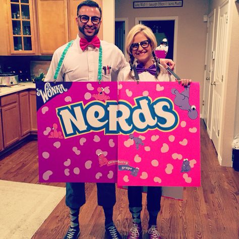 Nerdalert! #couplescostume #Halloween #DIY #candy #nerds #Wonka #costume #party Candyland Halloween Costume Diy, Nerds Halloween Costume, Nerds Candy Costume Diy, Diy Candy Halloween Costumes, Candy Bar Costume Diy, Candy Themed Halloween Costumes, Candy Halloween Costume Group, Candy Costumes Diy, Nerds Candy Costume