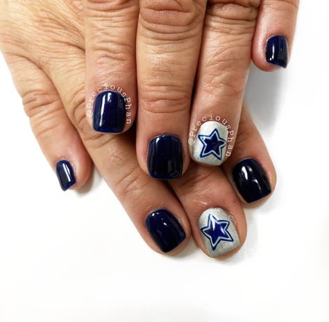 Short Football Nails, Dallas Nails Cowboys, Cowboys Nails Design, Football Season Nails, Dallas Cowboy Nails, Dallas Cowboys Nail Designs, Cowboys Nails, Nails Football, Dallas Cowboys Nails