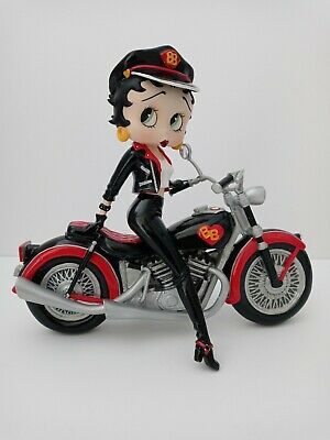 Betty Boop Figurines, Betty Boop Art, Danbury Mint, Pretty Room, I Love Lucy, Cute Wallpaper Backgrounds, Model Cars, Betty Boop, Cartoon Character