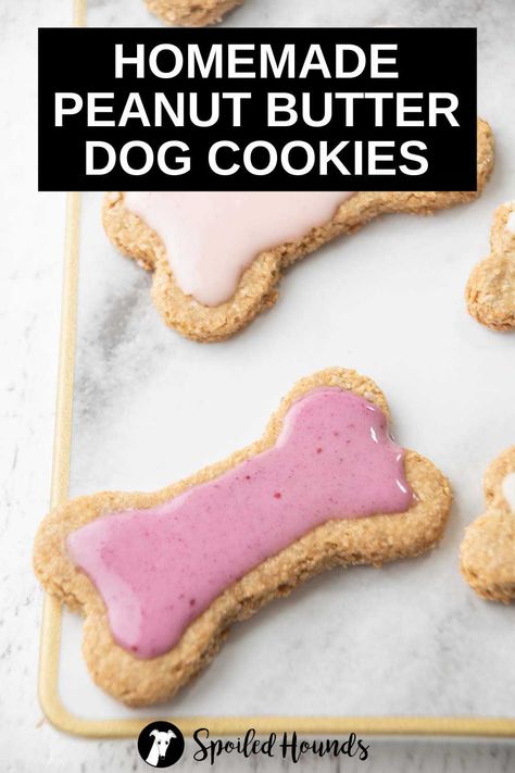 Homemade Dog Cookies With Icing, Iced Dog Treats, Dog Cookie Frosting Recipe, Dog Safe Cookies, Dog Safe Frosting Recipes, Frosting For Dog Treats, Dog Cookies With Icing, Dog Icing Recipe, Peanut Butter Cookies For Dogs