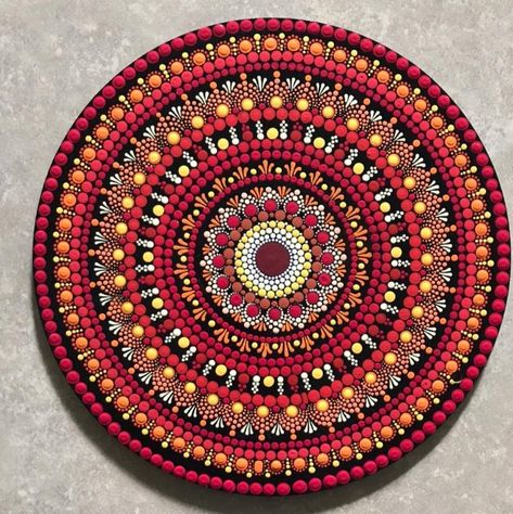 Dot Mandala Patterns Simple, Red Mandala Art, Dot Mandala Art For Beginners, Square Mandala, Mandala Painted Rocks, Lippan Art, Mandala Canvas, Stone Art Painting, Mandala Art Therapy