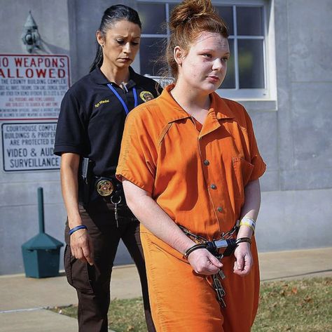 Prison Outfit Women, Female Prisoner, Prison Jumpsuit, Prison Outfit, Female Cop, Orange Suit, Tomboy Style Outfits, In Prison, Outfit Women