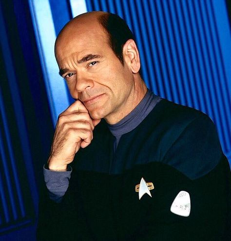 Embedded image permalink Robert Picardo, Harry Kim, Battlestar Galactica 1978, Star Trek Crew, Star Trek Movies, Sci Fi Tv, Star Trek Voyager, Space Planets, Head Shots