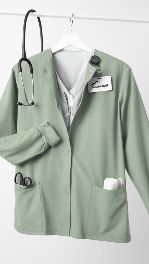 Scrub Suits Design For Women, Medical Uniforms Doctors, Medical Uniforms Woman, Scrub Designs, Medical Student Outfit, Scrub Suit Design, Clinic Uniform, Harvard Logo, Medical Scrubs Fashion