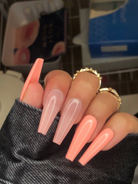 September Stiletto Nails, French Nail Designs 2024 Trends, Otoño Nails, Cuffin Nails, Customized Nails, Blue Nail Art Designs, Sassy Nails, Long Acrylic Nail Designs, Happy Nails