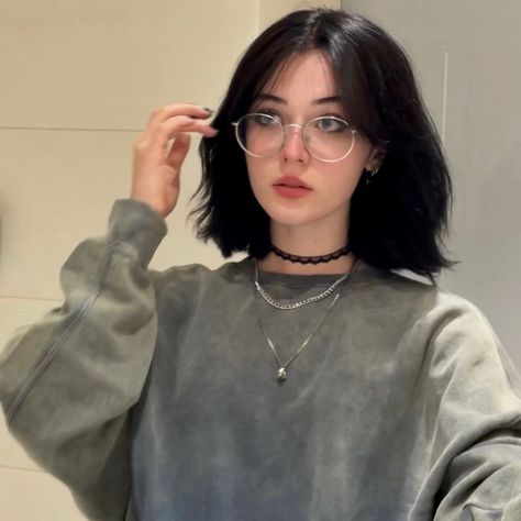 4c Hair Ideas, Horknee Reaction Pic, Short Hair With Glasses, Round Face Haircuts Medium, Type 4c Hair, Haircut Tips, Hair Ideas Short, Trendy Bob, Haircut Tip