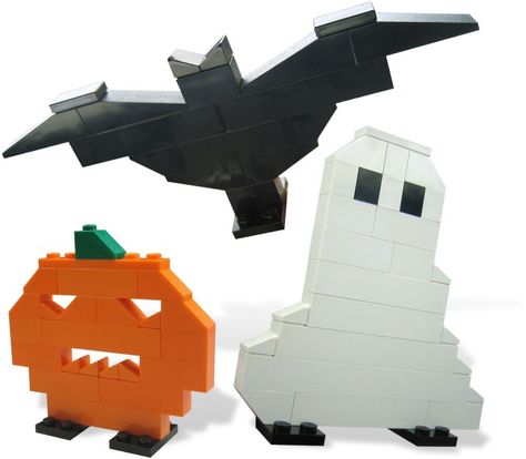 Click to enlarge Halloween Lego Sets, Halloween Prizes, Lego Halloween, Lego Club, Construction Lego, Lego Activities, Lego Craft, Lego News, Lego Toys