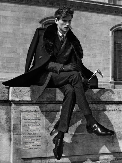 Dark Academia Outfits Men, Dark Academia Aesthetic Outfit, Sean O'pry, Male Pose Reference, Robb Report, Le Male, Anne Boleyn, Human Poses Reference, Poses References