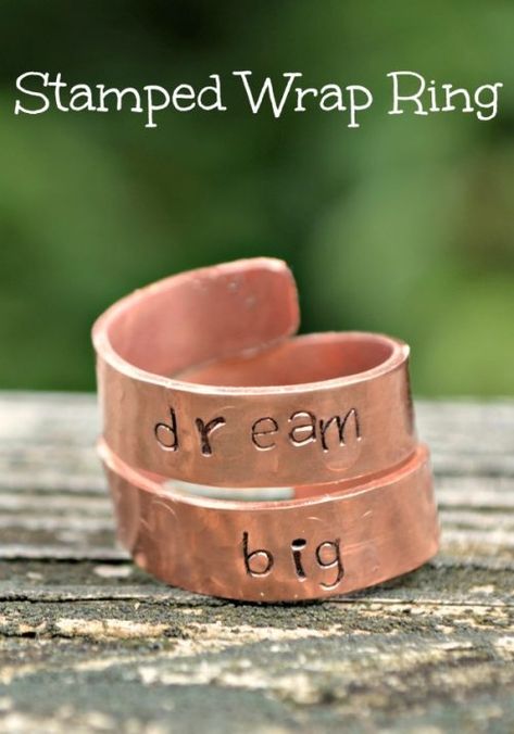 20 Handmade Ring Tutorials: DIY Jewelry | Easy DIY Craft Tutorial Idea | Unique | Wire | Beads | Metal | How to Make Handmade Rings Tutorial, Metal Stamping Diy, Diy Jewelry Rings, Diy Ring, Dremel Tool, Metal Stamped Jewelry, Jewelry Box Diy, Diy Jewlery, Tutorials Diy