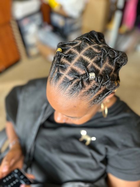 Locs Hairstyles For Women Barrel, Women Barrel Loc Styles, Short Loc Barrel Rolls, Thick Starter Locs, Barrel Twist Locs Women Ponytail, Barrell Twist On Locs For Women, Loc Barrel Style Women, Barrell Roll Loc Styles, Loc Styles Women