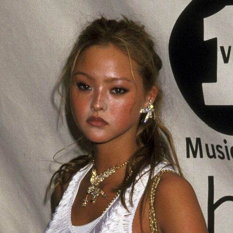 Devon Aoki 2000s, Suki Fast And Furious, Devon Aoki Icon, Devon Devon, Devon Aoki, Retro Makeup, Make Up Inspo, Beauty Shots, Aesthetic Women