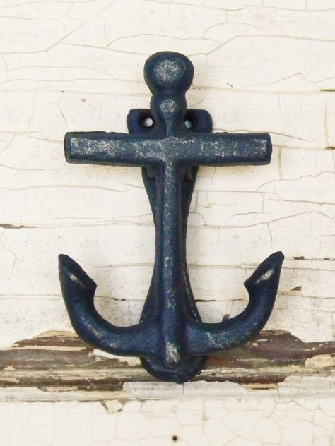 7 Nautical Door Knockers for Beach Lovers - Beach Bliss Living Nautical Front Door, Nautical Door, Cast Iron Door, Anchor Decor, Ancient Greek Architecture, Arched Doors, Outdoors Tattoo, Iron Door, Door Knocker